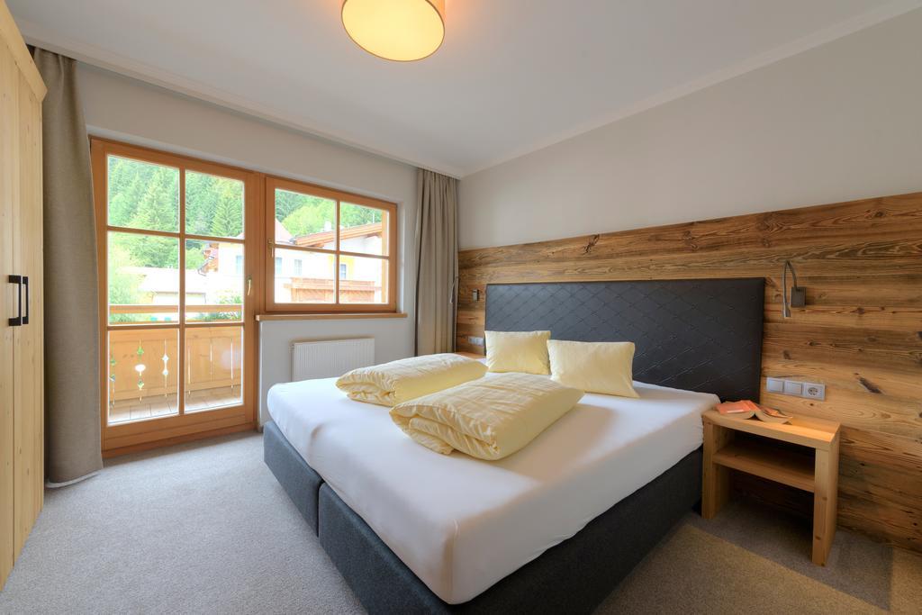 Apart Hotel San Antonio Санкт Антон ам Арлберг Екстериор снимка