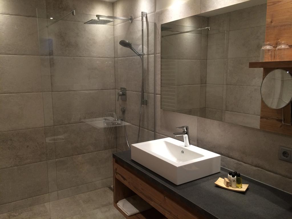 Apart Hotel San Antonio Санкт Антон ам Арлберг Екстериор снимка