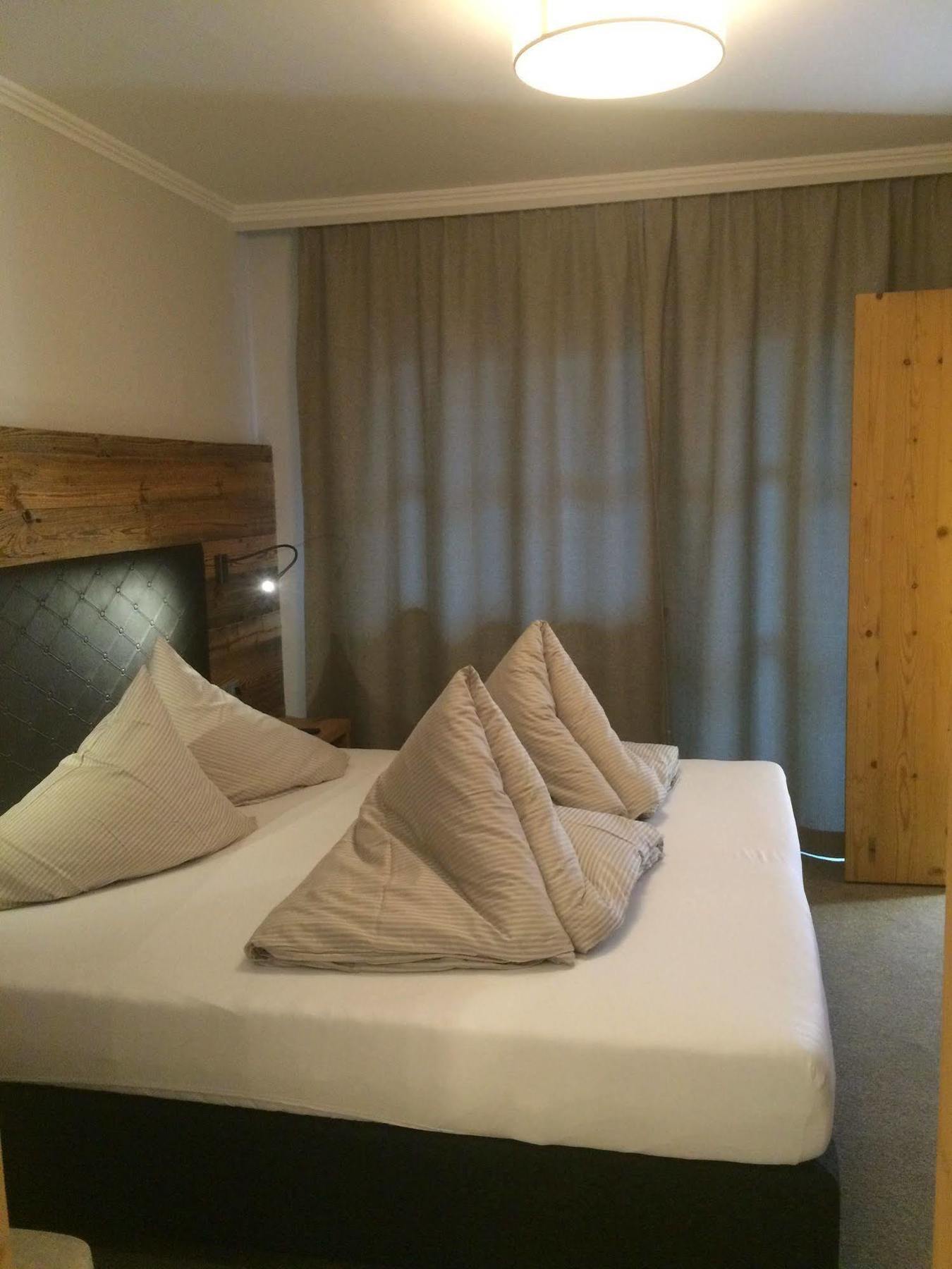 Apart Hotel San Antonio Санкт Антон ам Арлберг Екстериор снимка