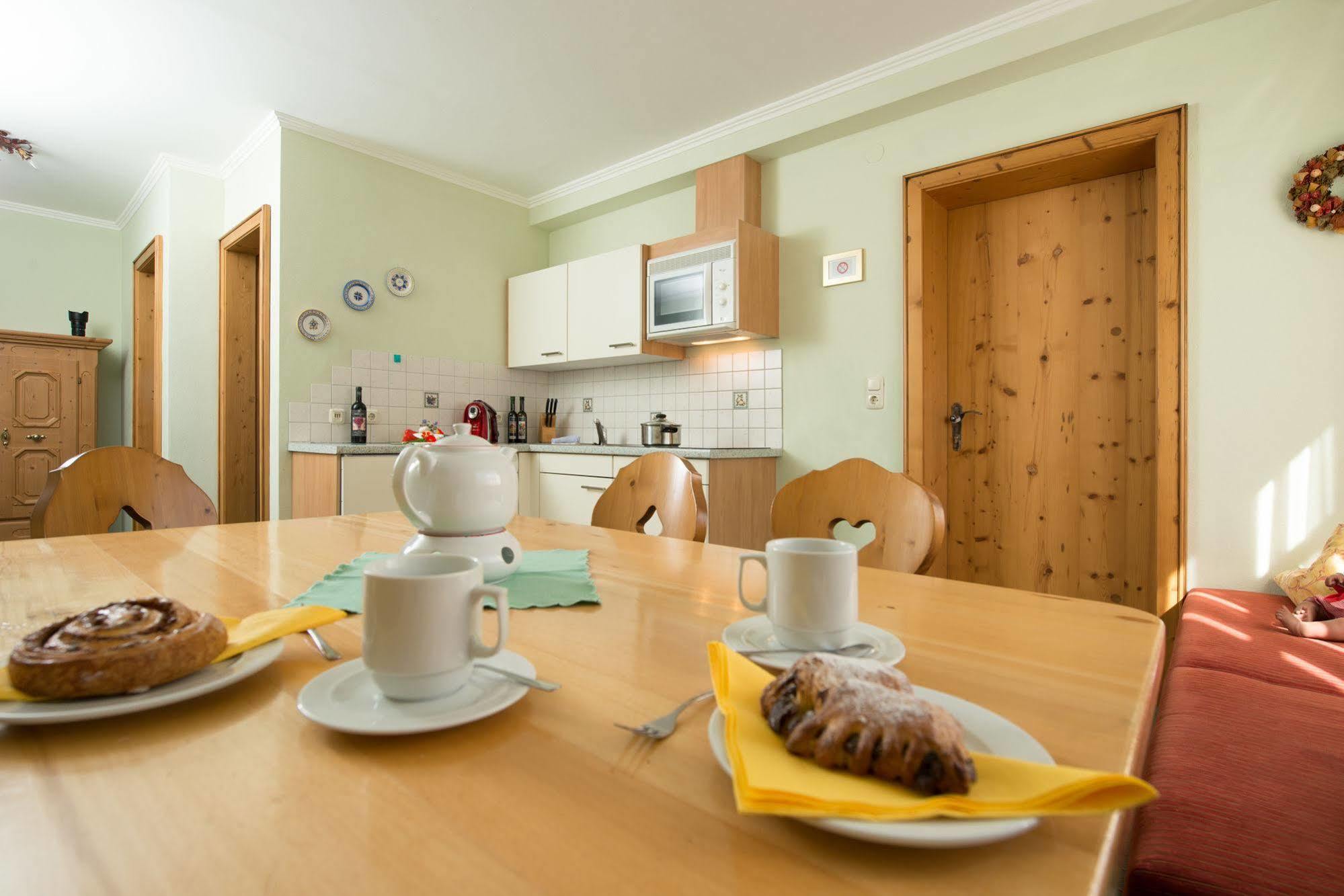Apart Hotel San Antonio Санкт Антон ам Арлберг Екстериор снимка