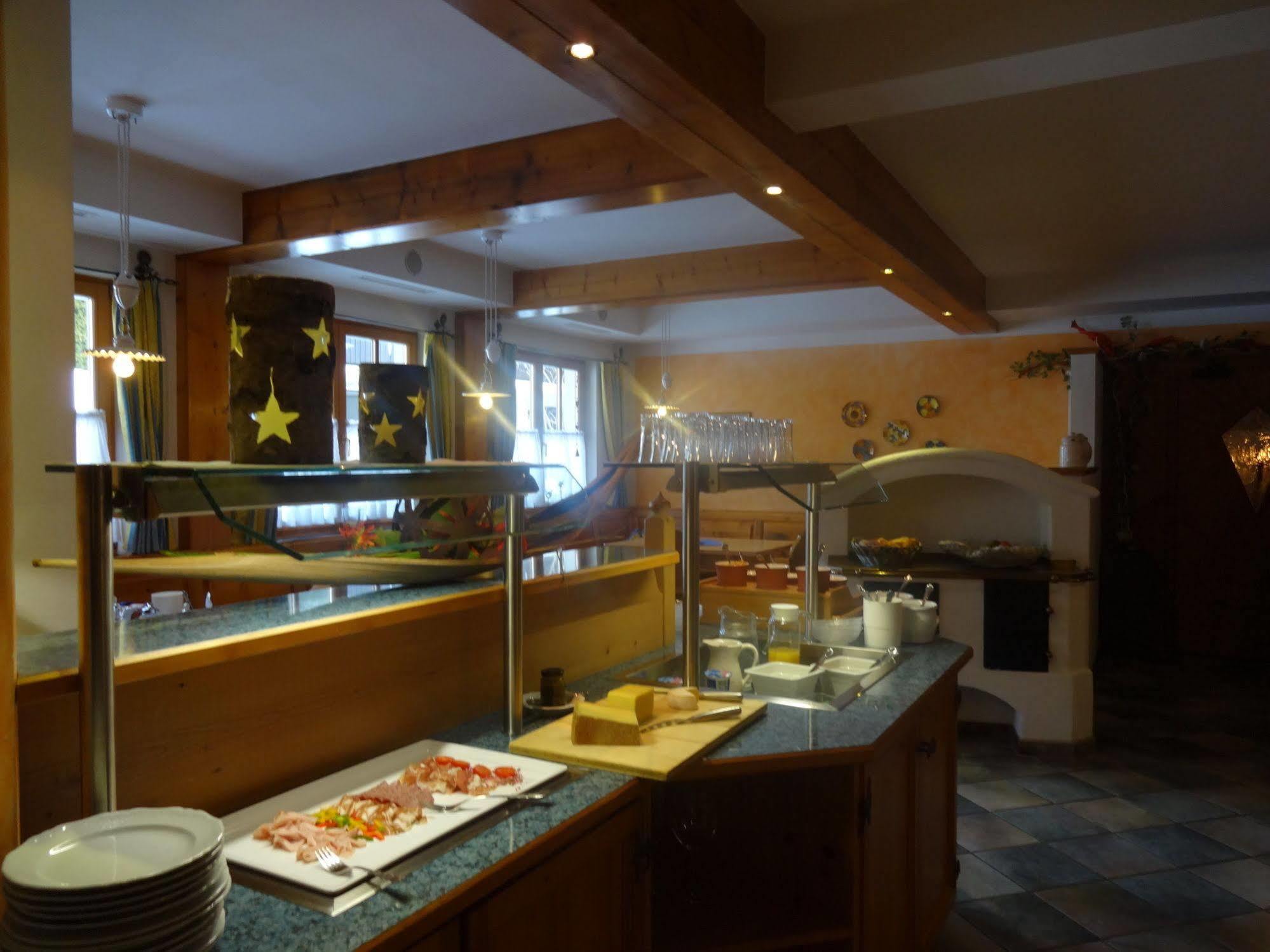 Apart Hotel San Antonio Санкт Антон ам Арлберг Екстериор снимка